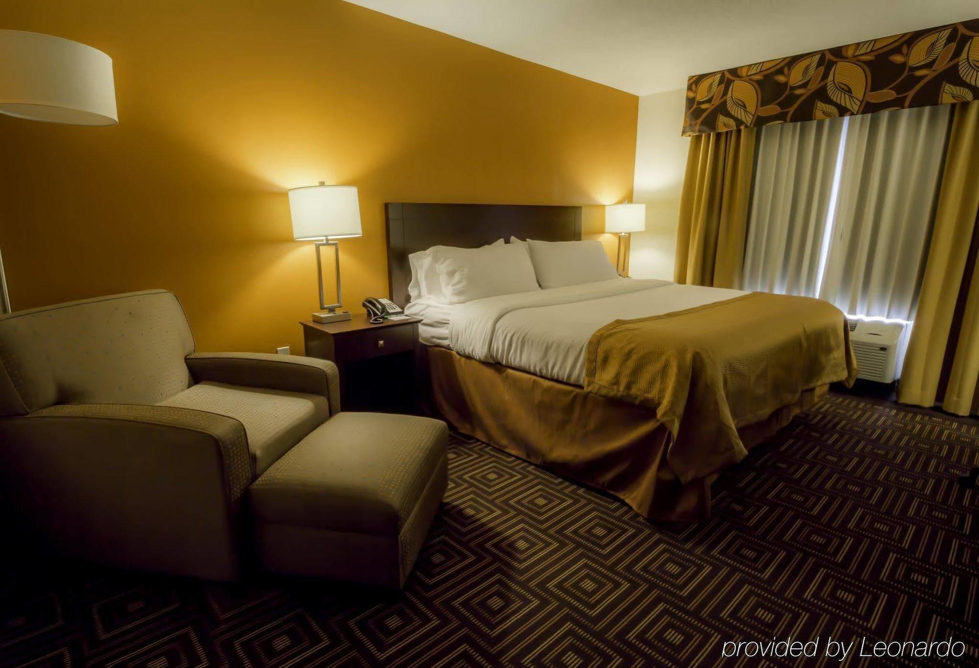 Holiday Inn Knoxville West - Cedar Bluff, An Ihg Hotel Екстериор снимка